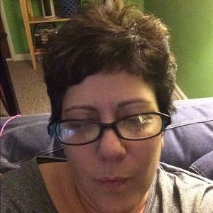 Meet your Posher, Karen